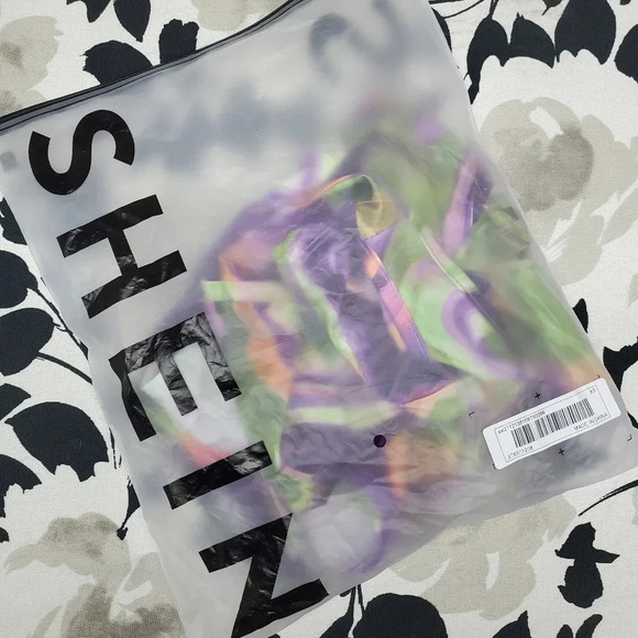 SHEIN | Allover Print One Shoulder Crop Top & Split Twist Side Skirt sz XS - Picture 10 of 11